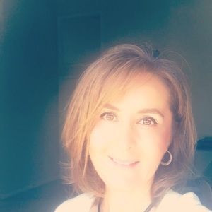 Meet your Posher, Nurcan